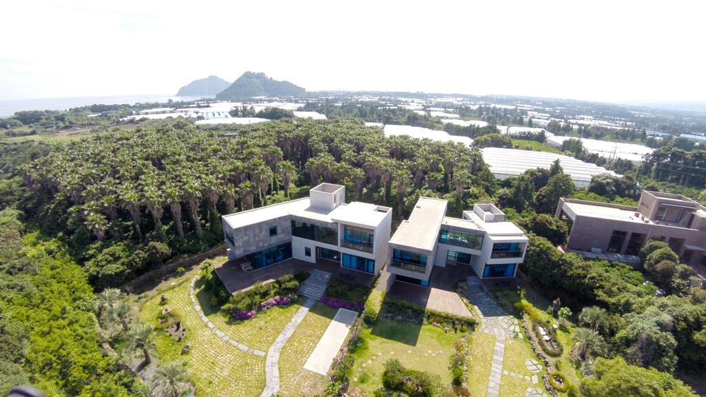 Cobeach Familiar Pension Seogwipo Exterior foto