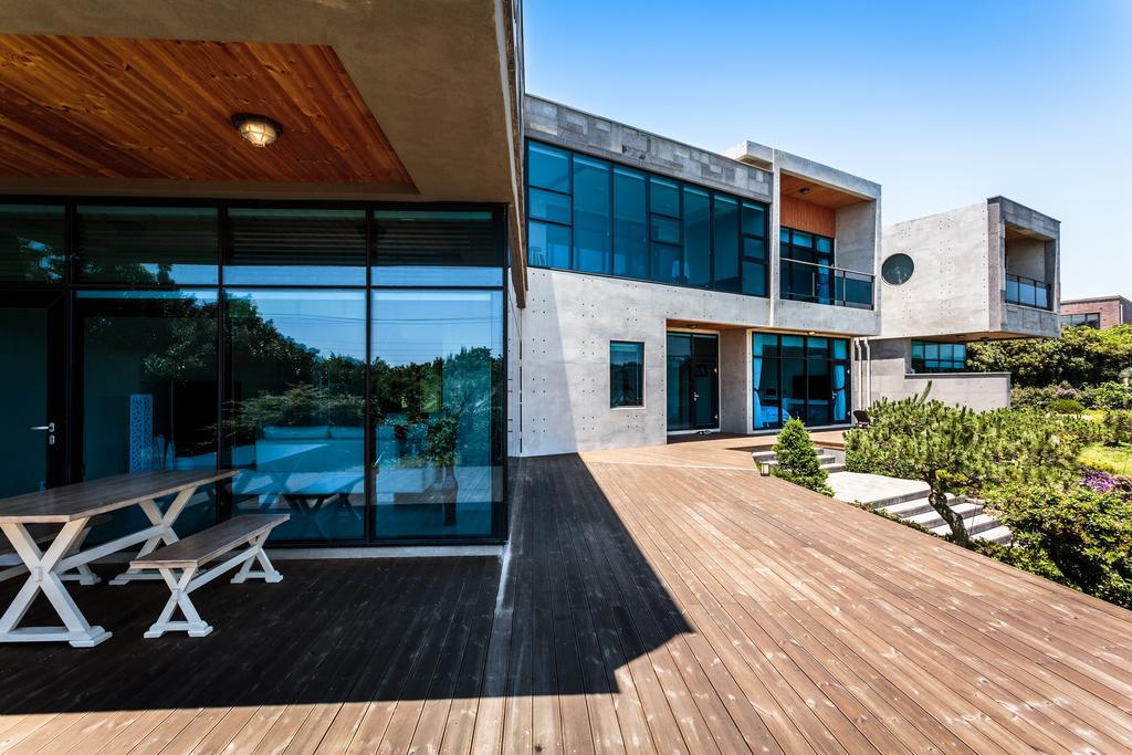Cobeach Familiar Pension Seogwipo Exterior foto