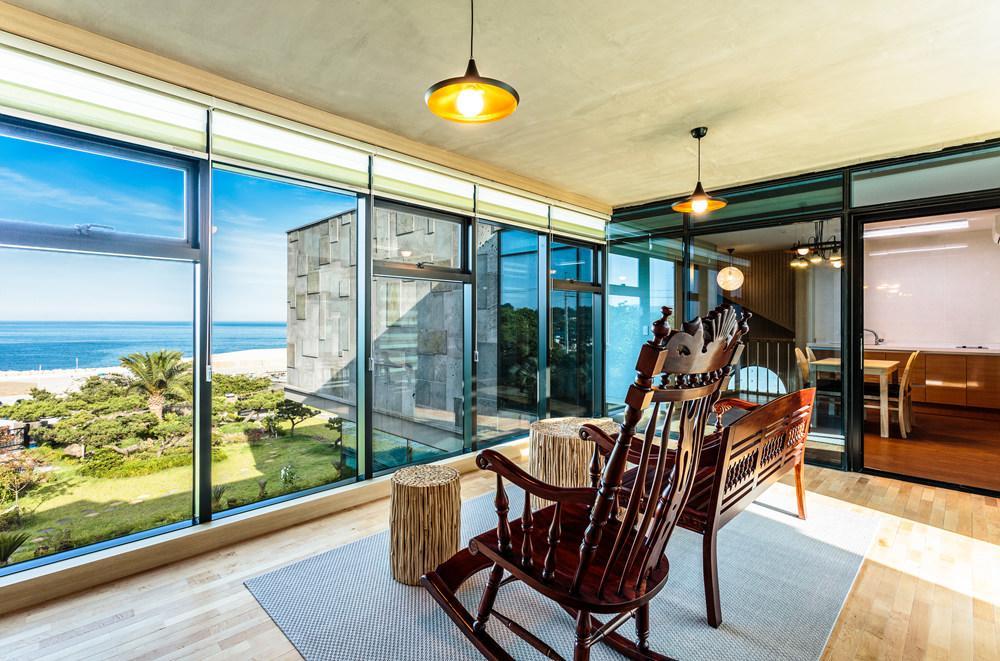 Cobeach Familiar Pension Seogwipo Exterior foto